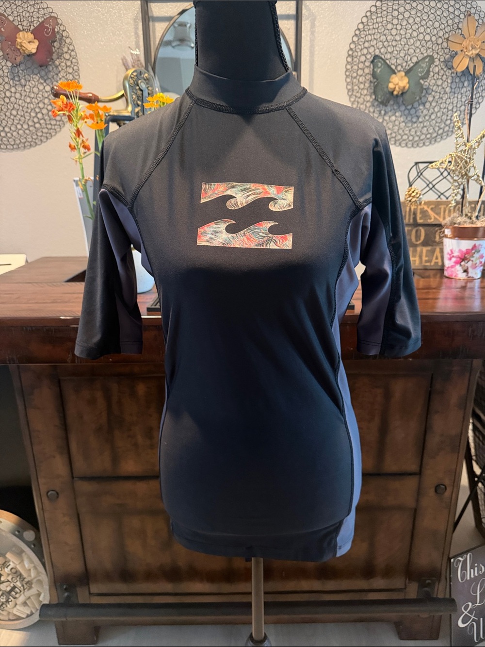 Billabong Black & Navy Short Sleeve Rash Guard with Floral Logo Patch